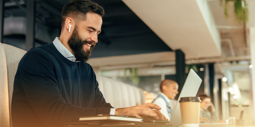 Hot desk in Business Bay